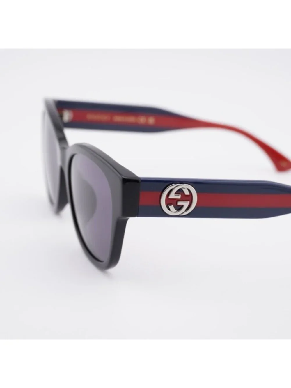 Gucci GG1866SK 004 Sunglasses Black/Blue Square Frame, Violet Lenses